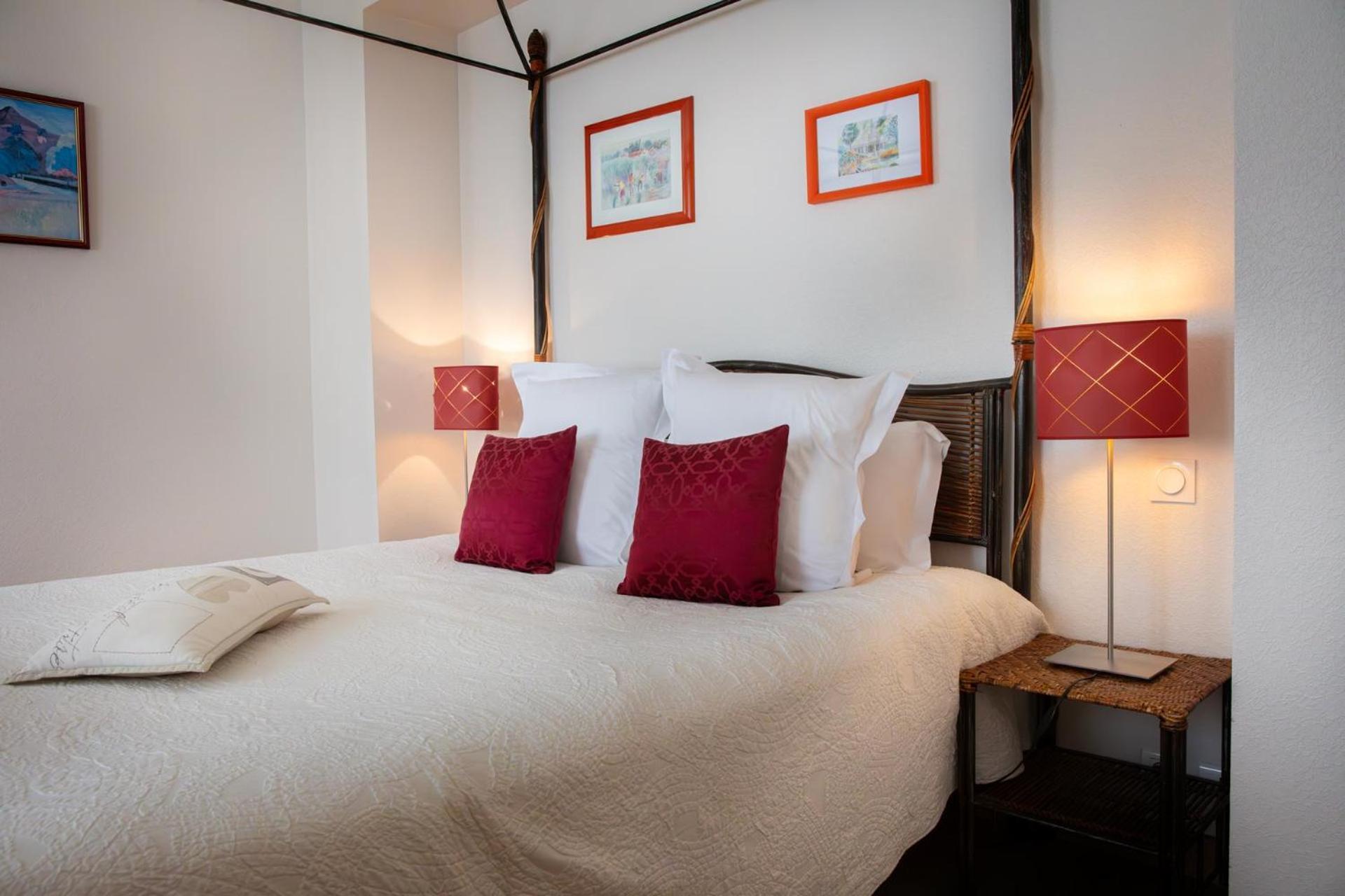 L'Aubiniere Hotel Restaurant & Spa Saint-Ouen-les-Vignes Εξωτερικό φωτογραφία