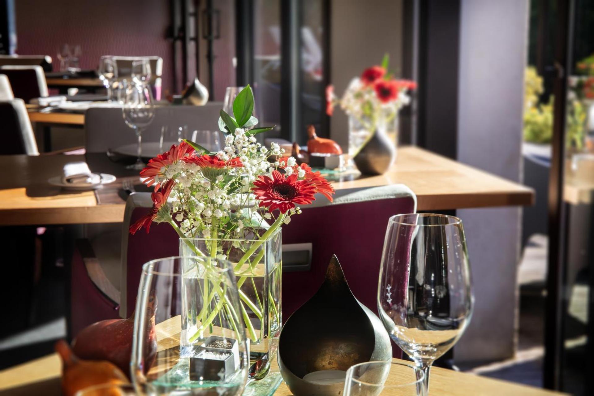 L'Aubiniere Hotel Restaurant & Spa Saint-Ouen-les-Vignes Εξωτερικό φωτογραφία