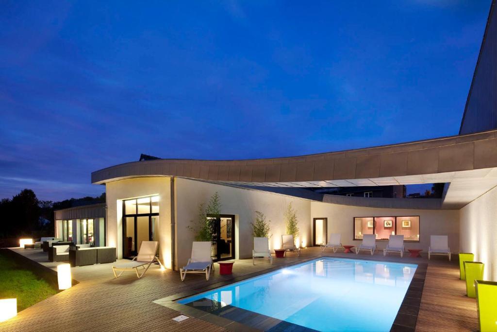 L'Aubiniere Hotel Restaurant & Spa Saint-Ouen-les-Vignes Εξωτερικό φωτογραφία
