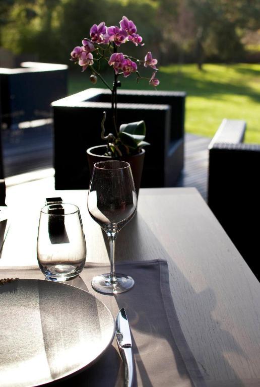 L'Aubiniere Hotel Restaurant & Spa Saint-Ouen-les-Vignes Εξωτερικό φωτογραφία