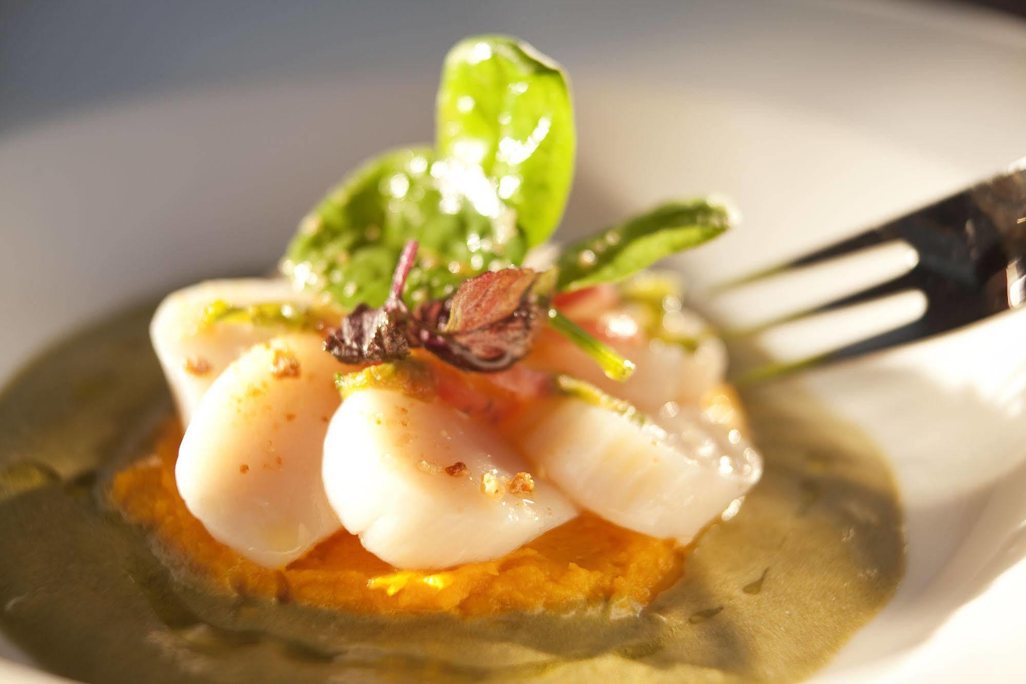 L'Aubiniere Hotel Restaurant & Spa Saint-Ouen-les-Vignes Εξωτερικό φωτογραφία
